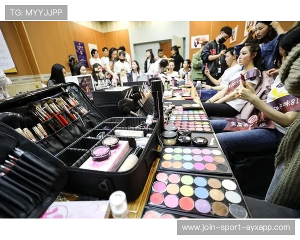 世界冠军化妆太浓粉丝认不出？真相背后隐藏的美丽秘密